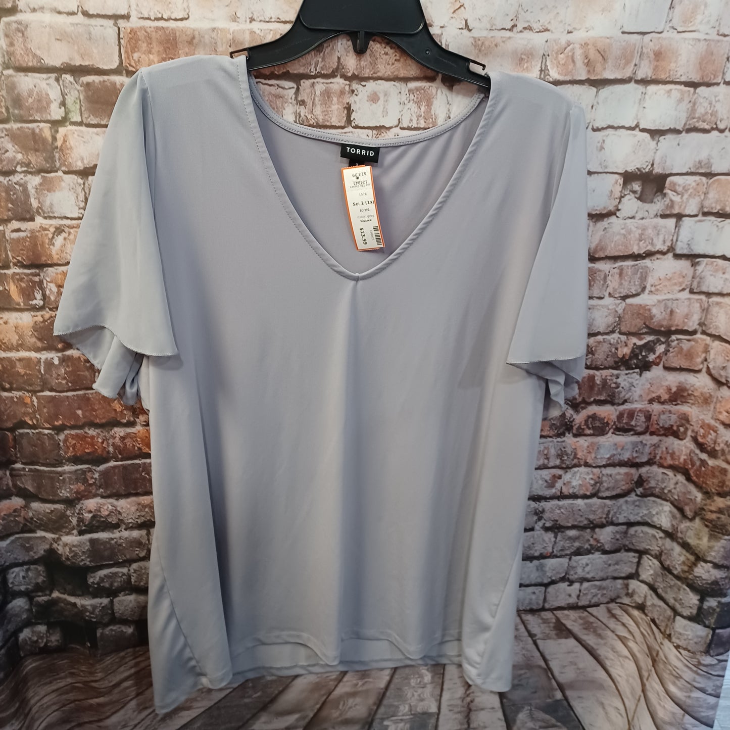 (2) Torrid