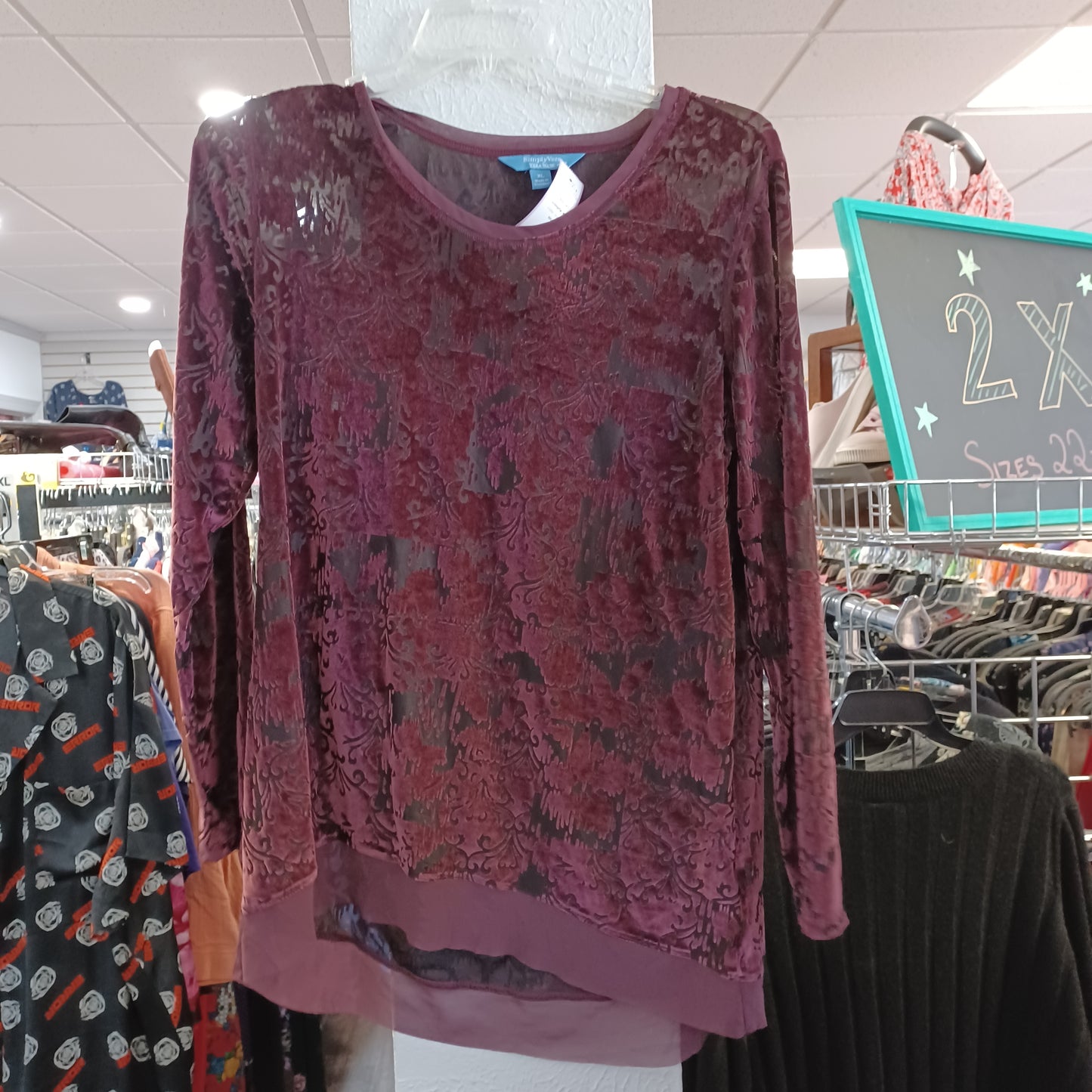 (XL) Simply Vera