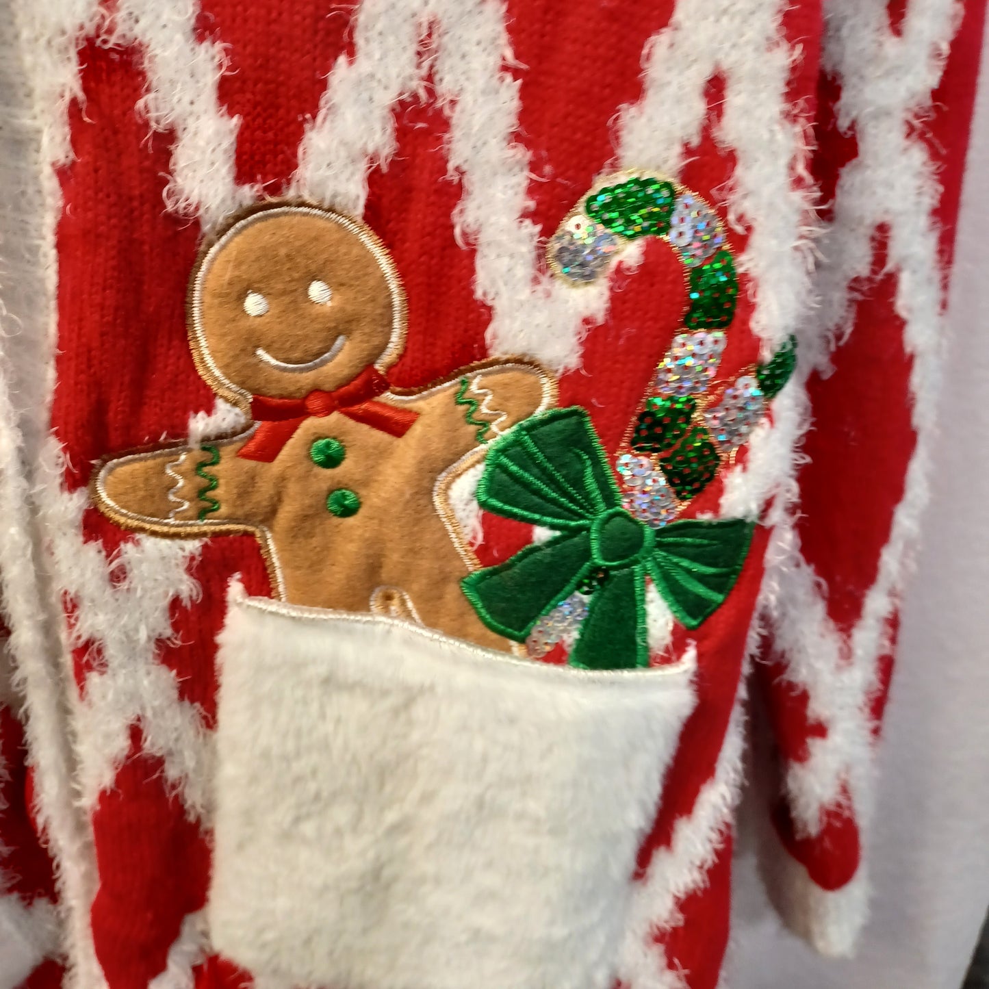 (XL) Holiday Time