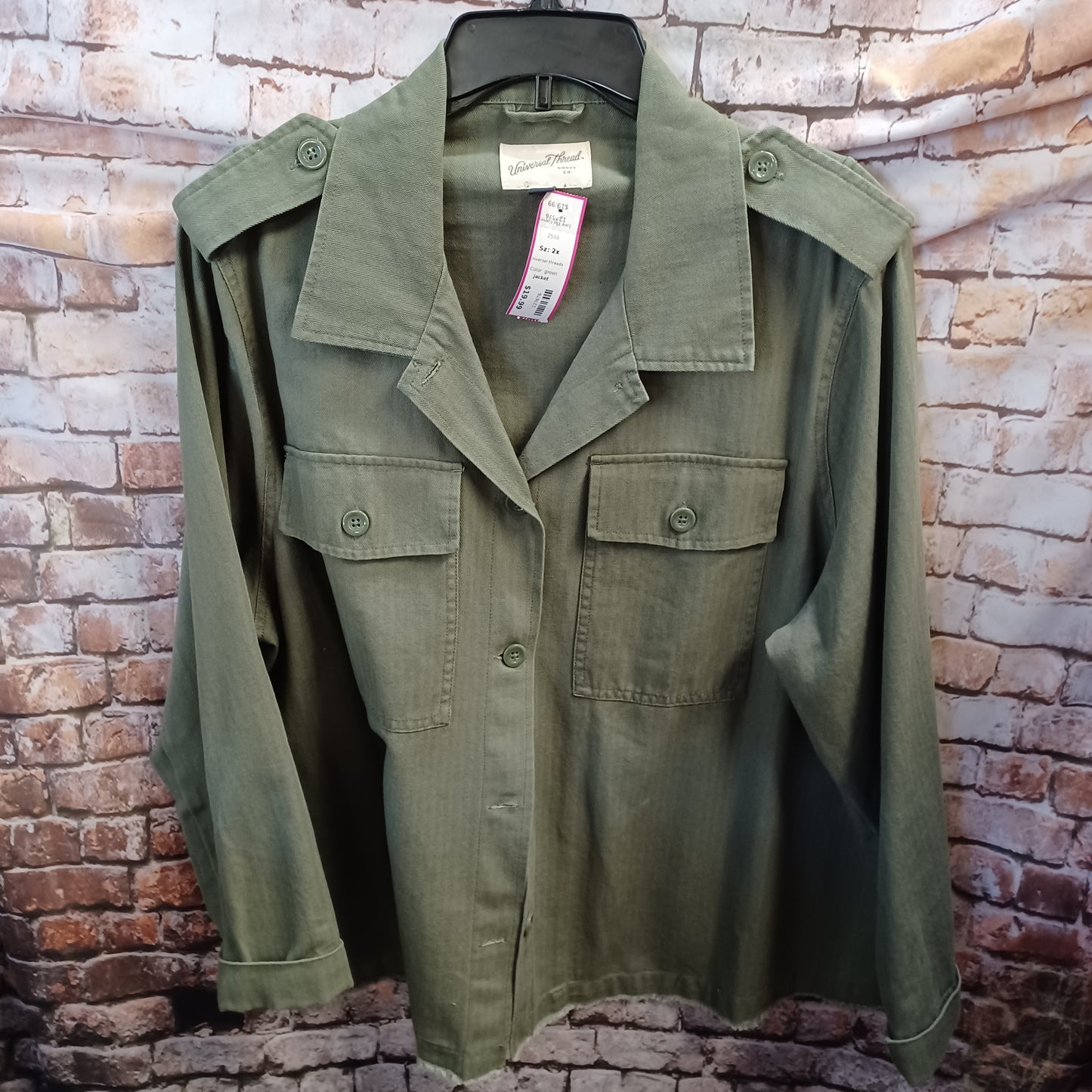 (2x) Universal Threads