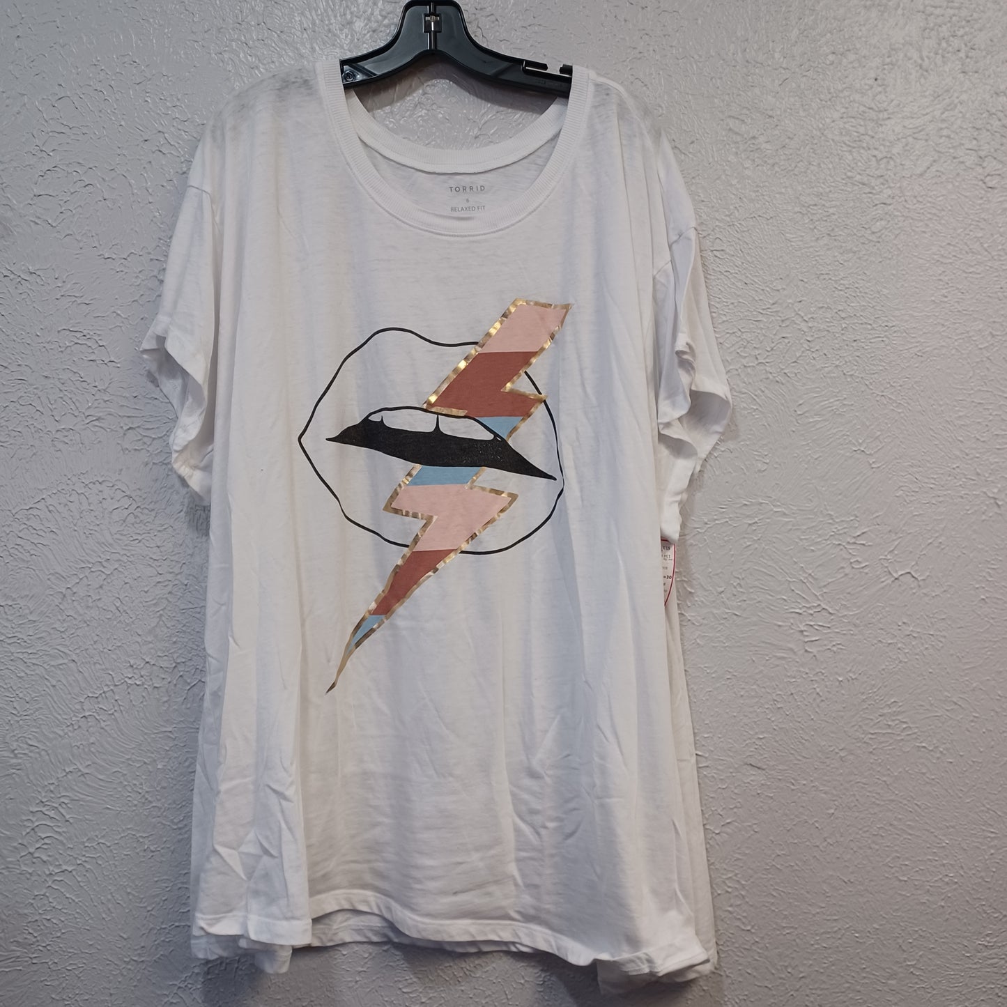 (6) Torrid