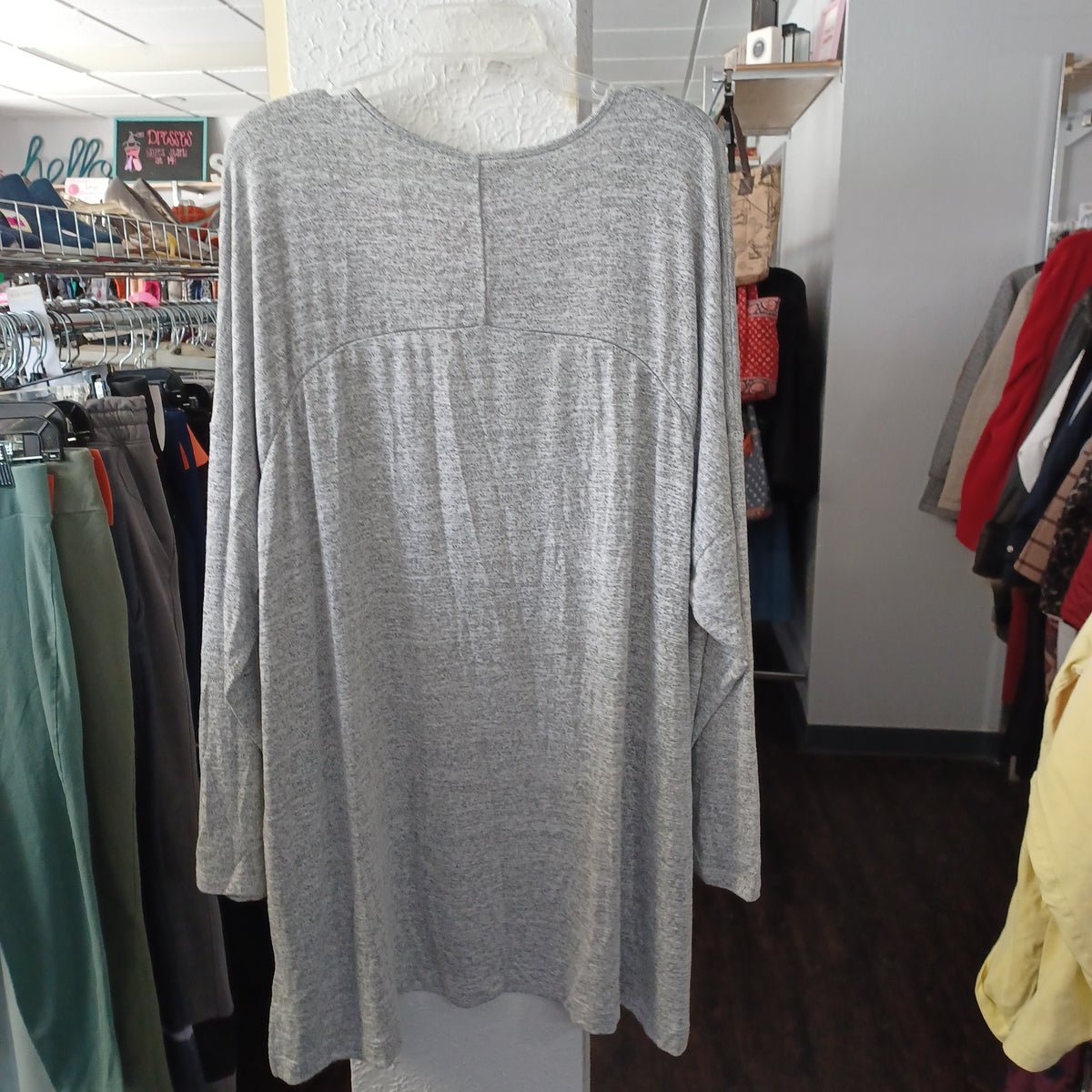(4x) Boutique