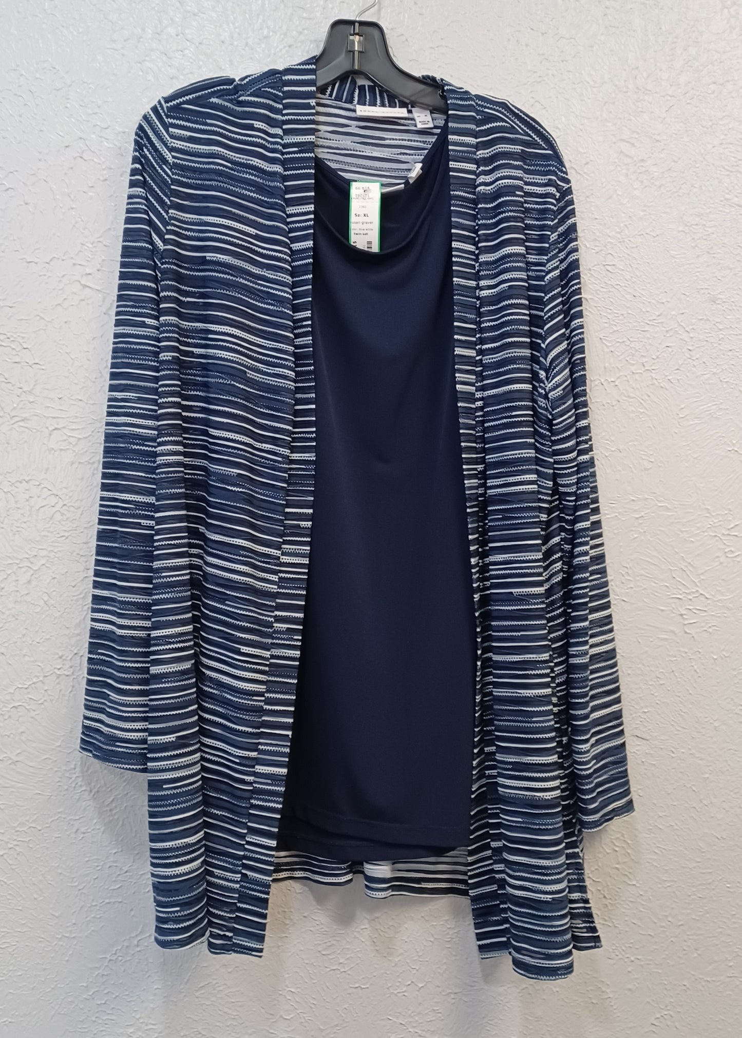 (XL) Susan Graver