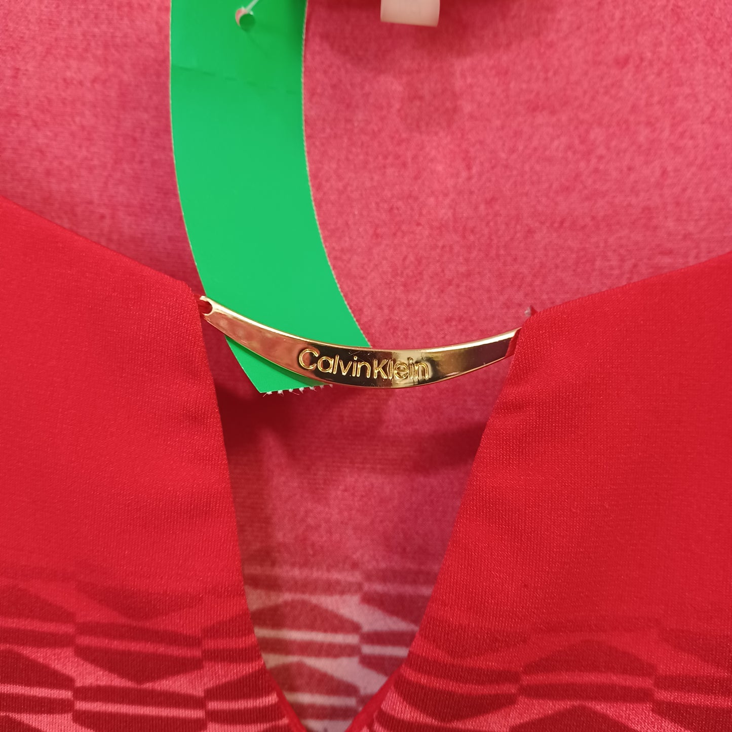 (1x) Calvin Klein