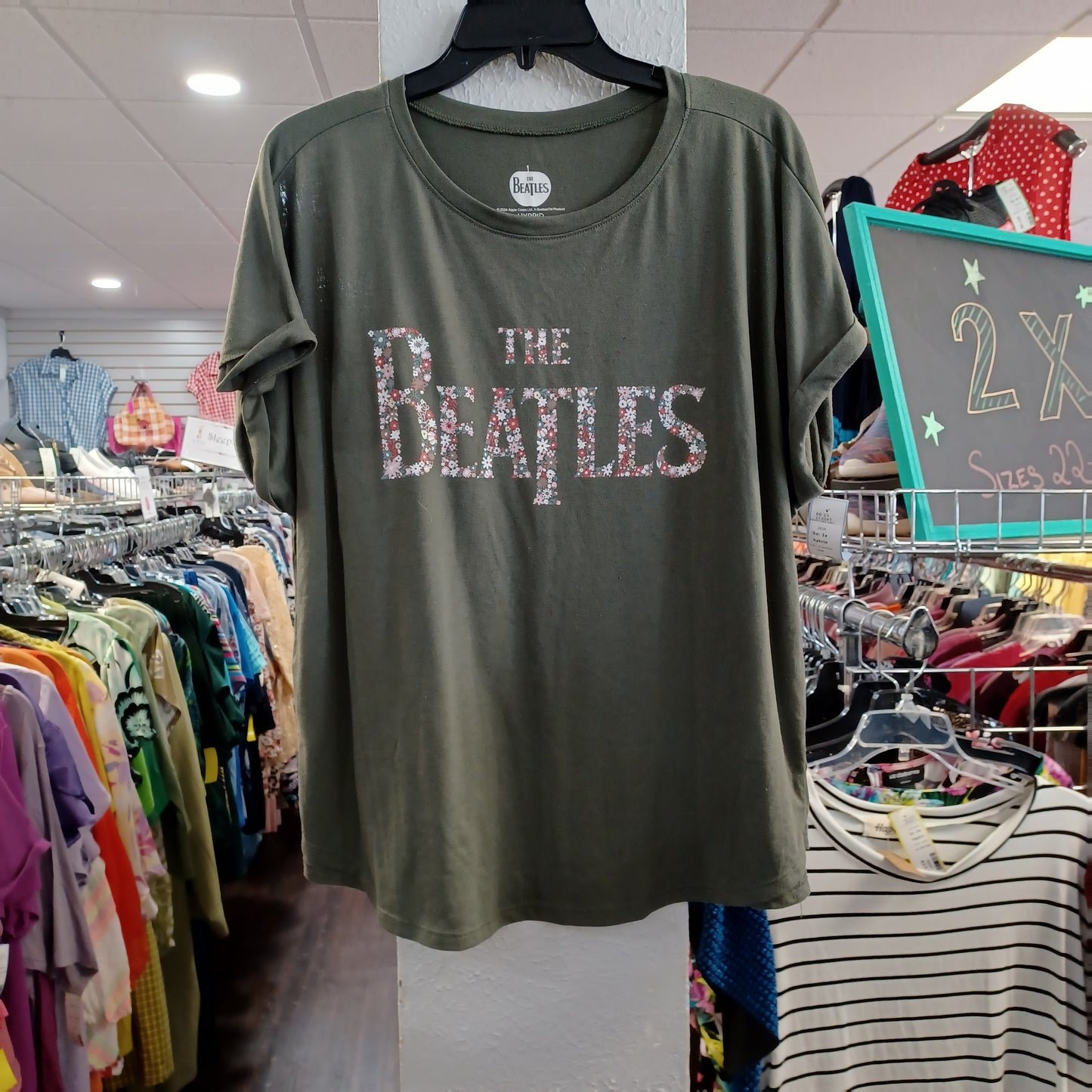 (1x) Hybrid Apparel