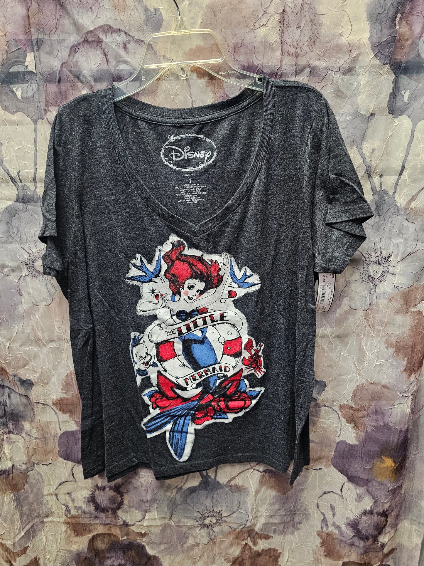 (1) Torrid Tee