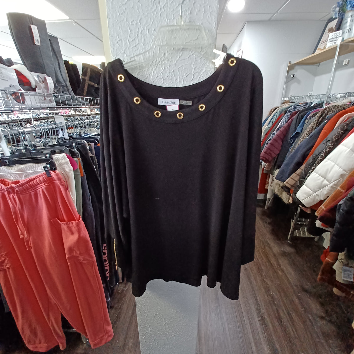 (2x) Calvin Klein
