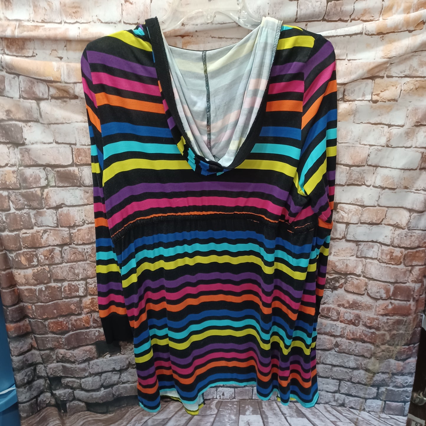 (1) Torrid