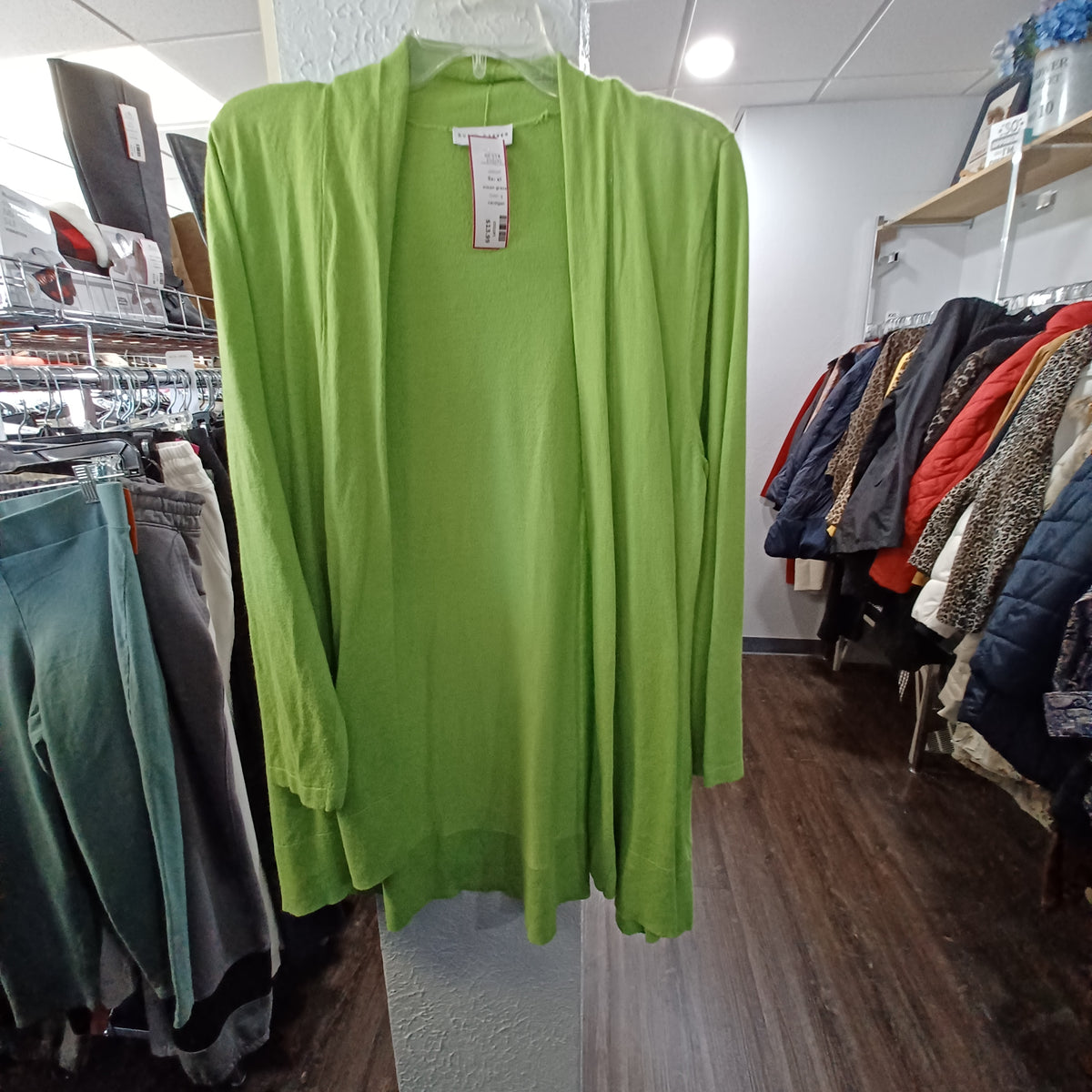 (XL) Susan Graver