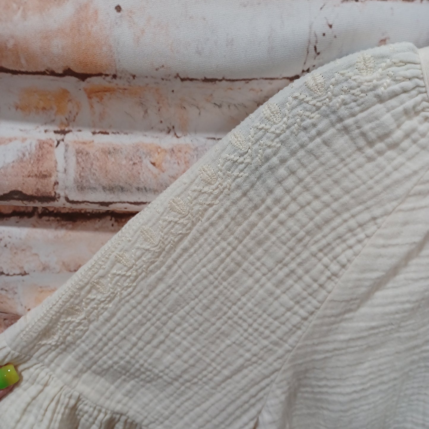 (XL) Universal Threads