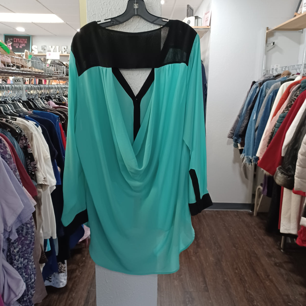 (3) Torrid