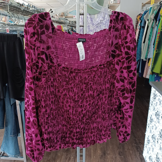 (3) Torrid