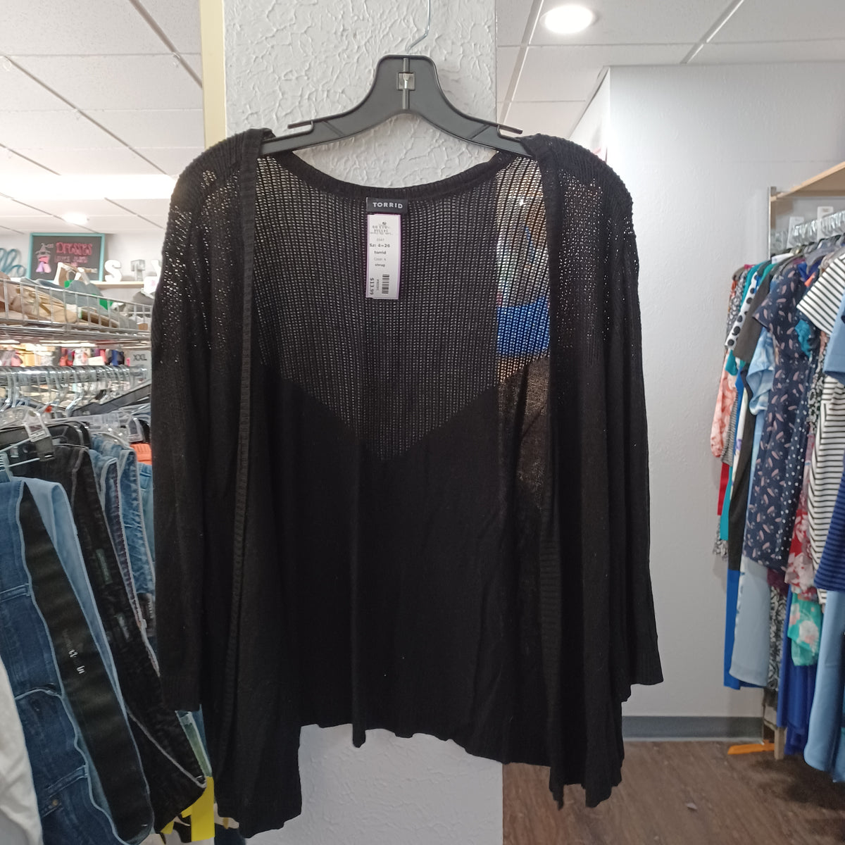 (4) Torrid