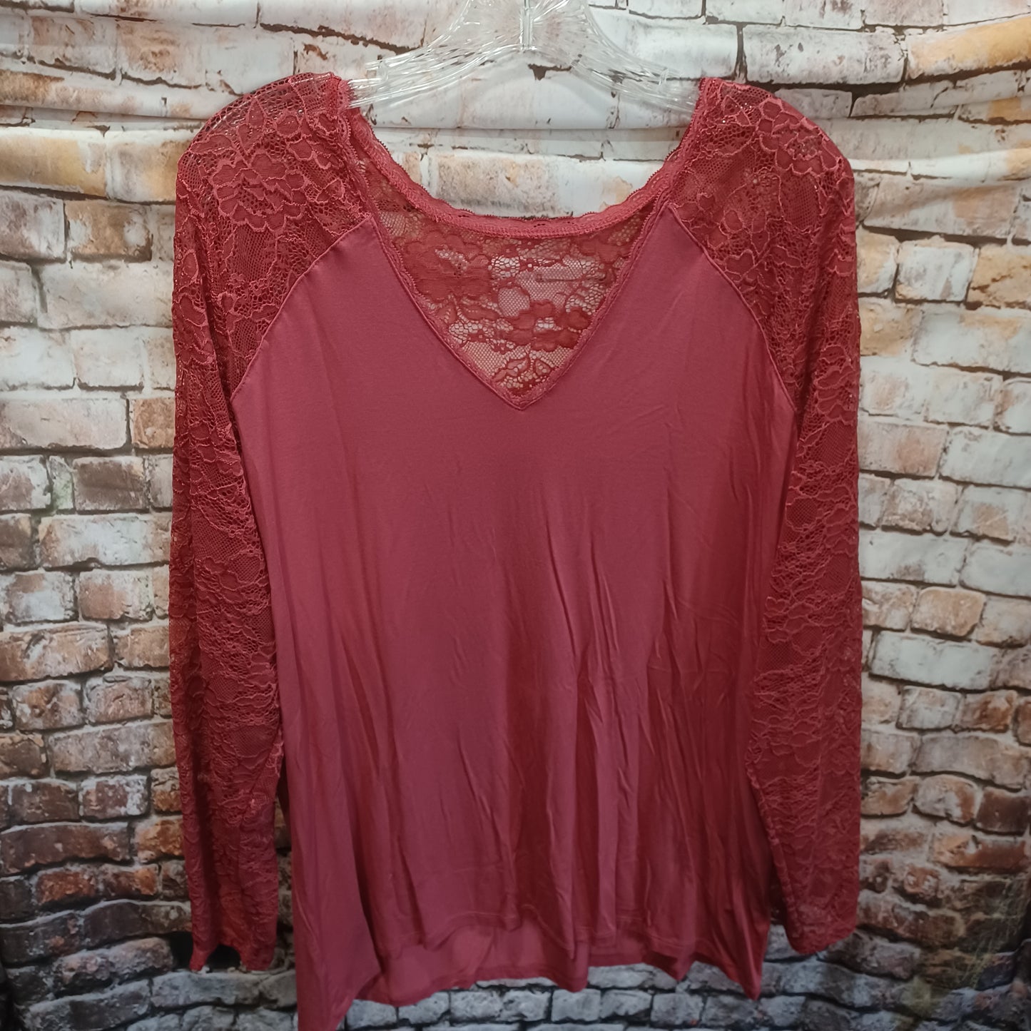 (2) Torrid