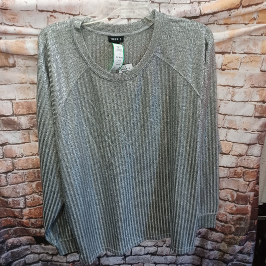(2) Torrid