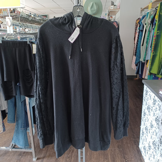 (3) Torrid
