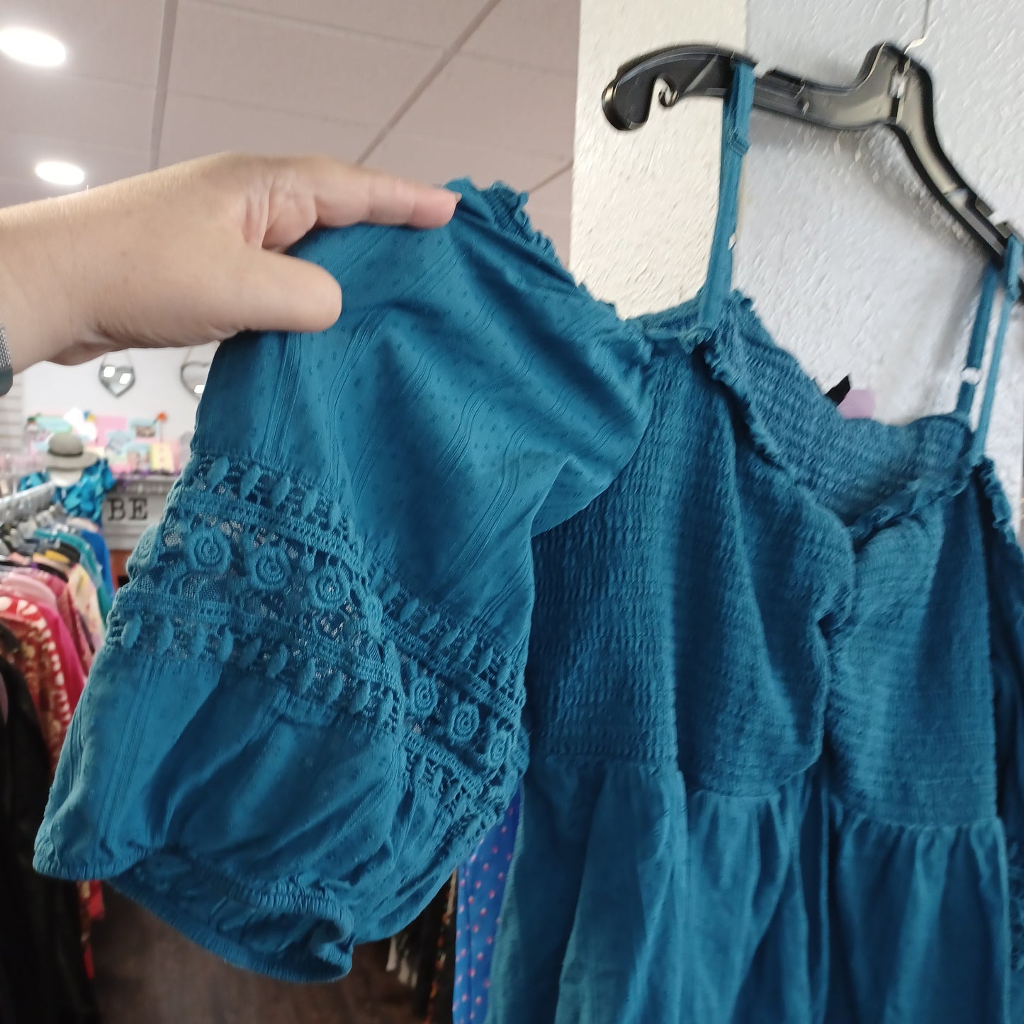 (4) Torrid