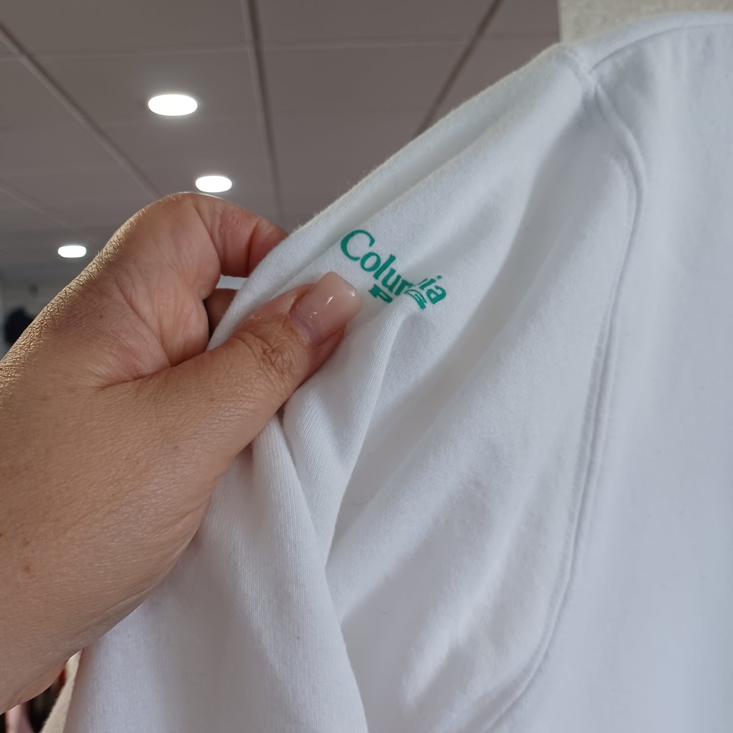 (2x) Columbia