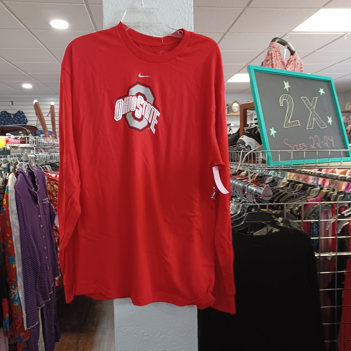 (Large) Nike