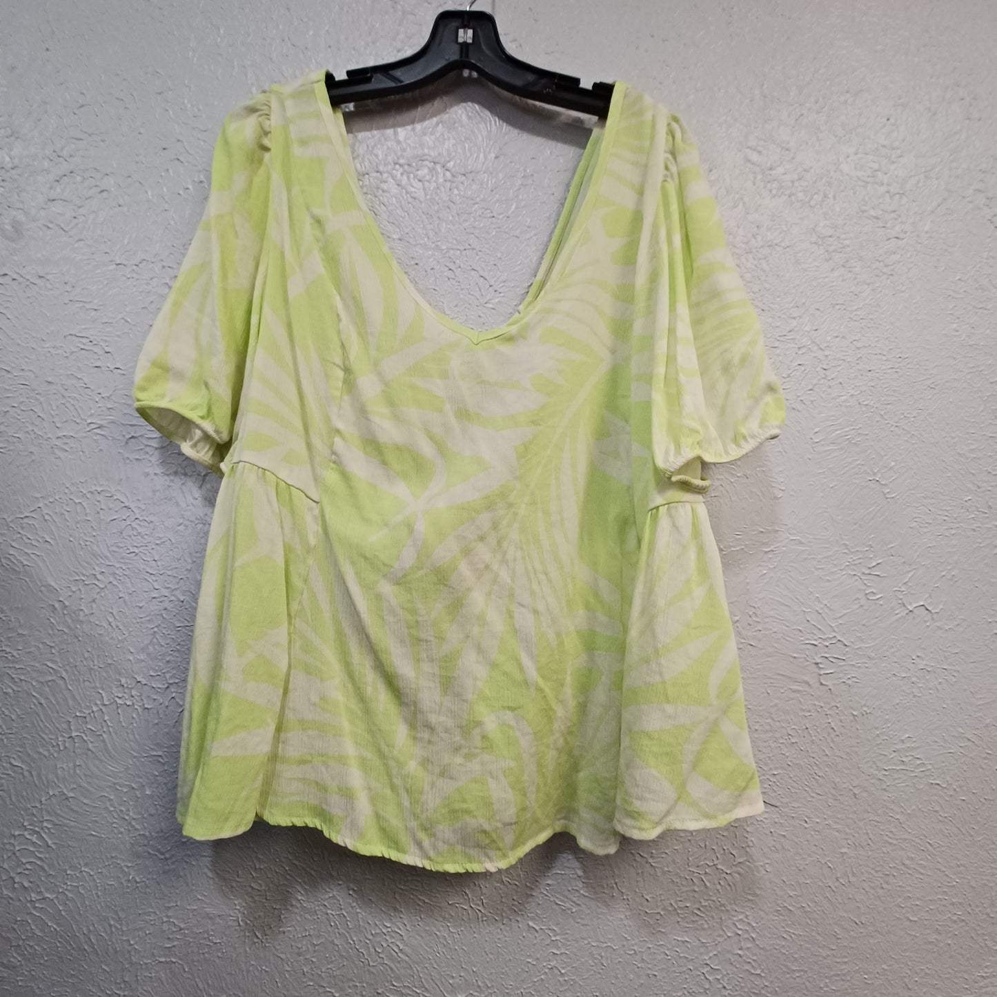 (2) Torrid