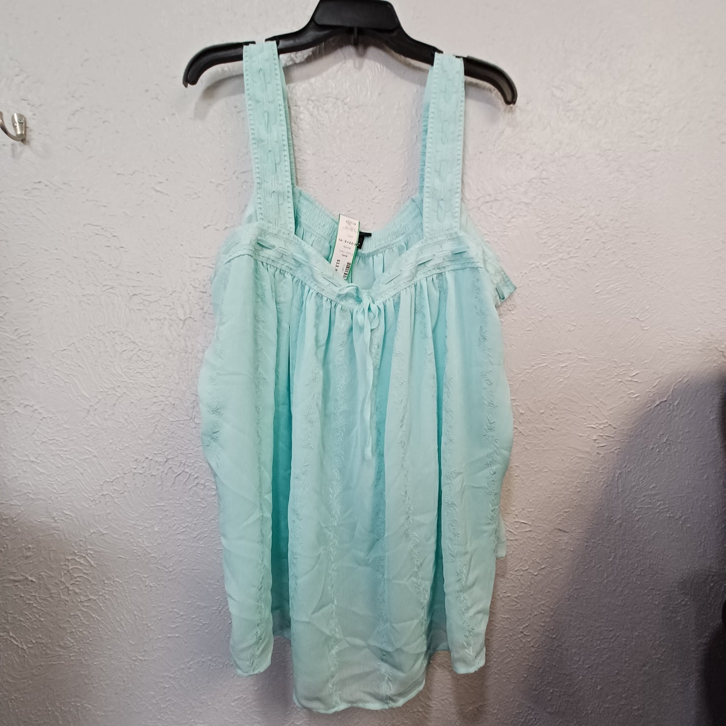 (3) Torrid