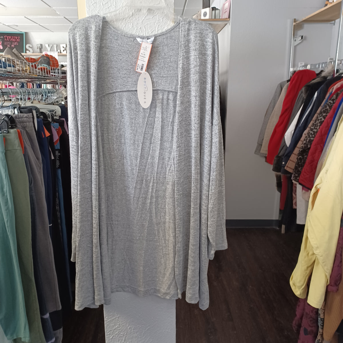 (4x) Boutique