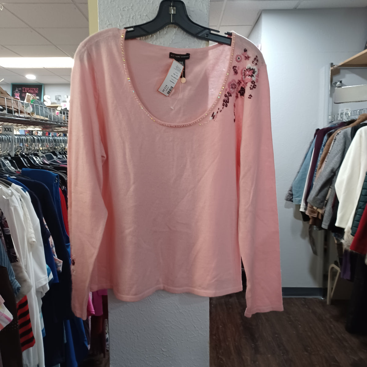 (XL) New York and Co