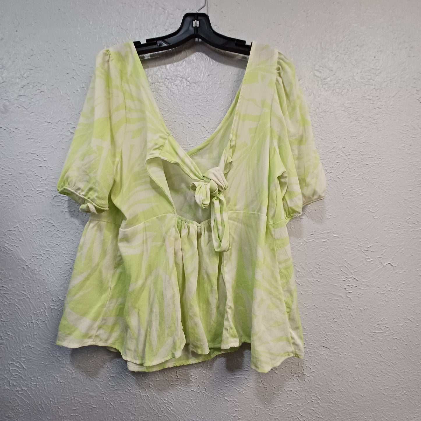 (2) Torrid