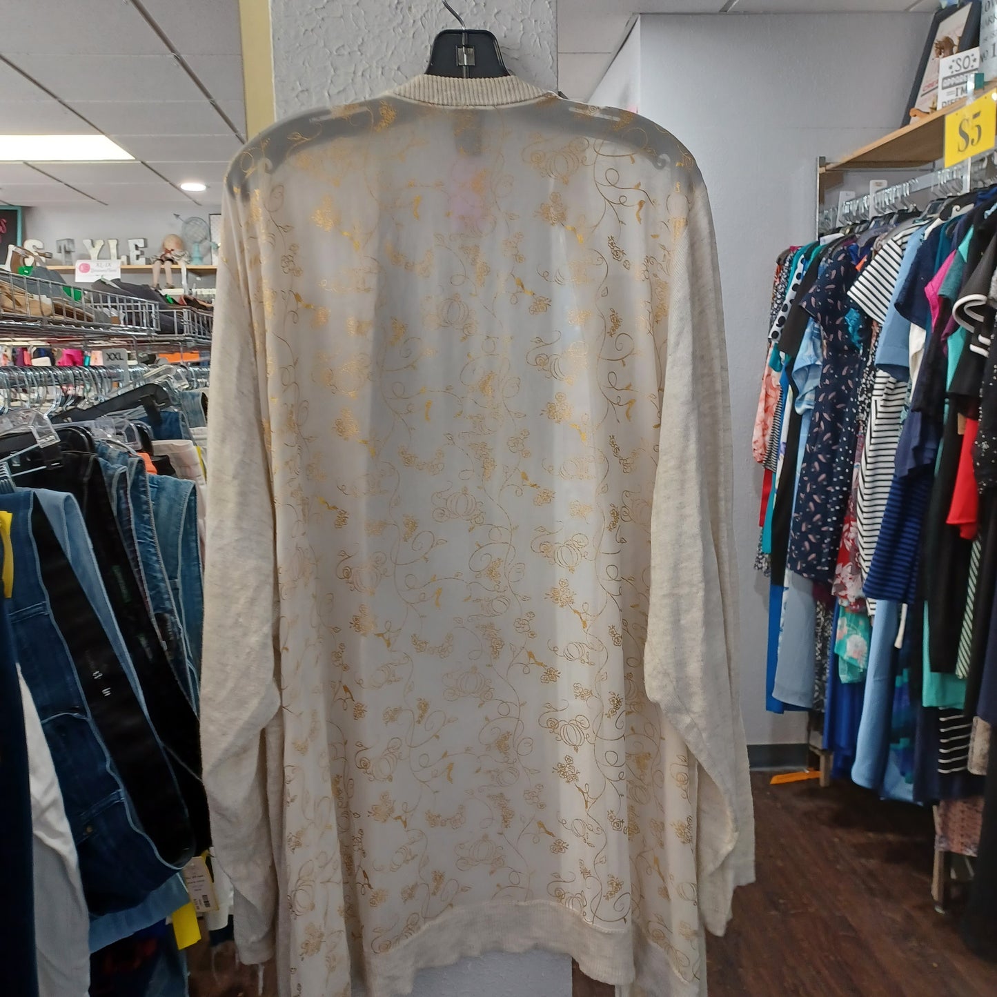 (4) Torrid Disney