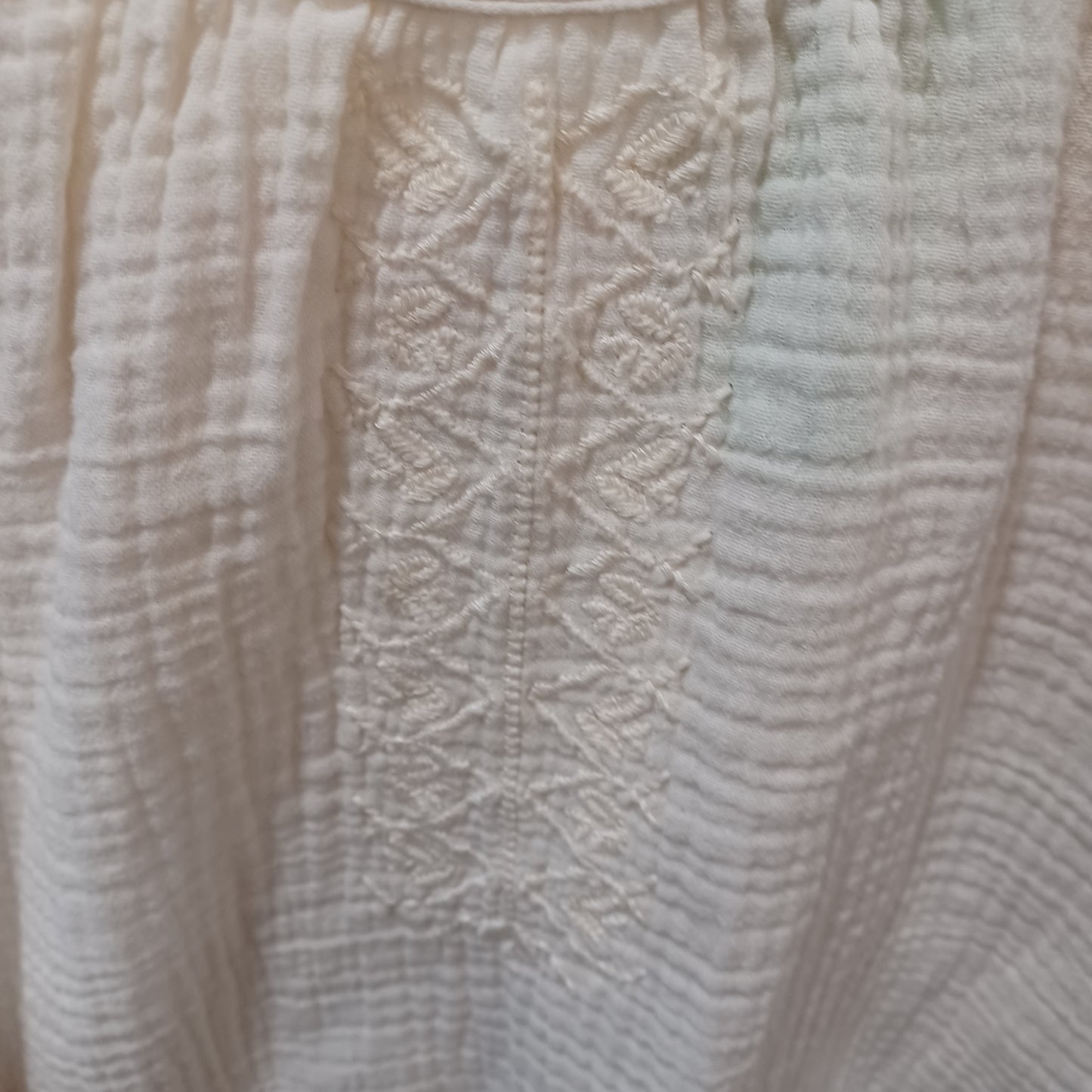 (XL) Universal Threads